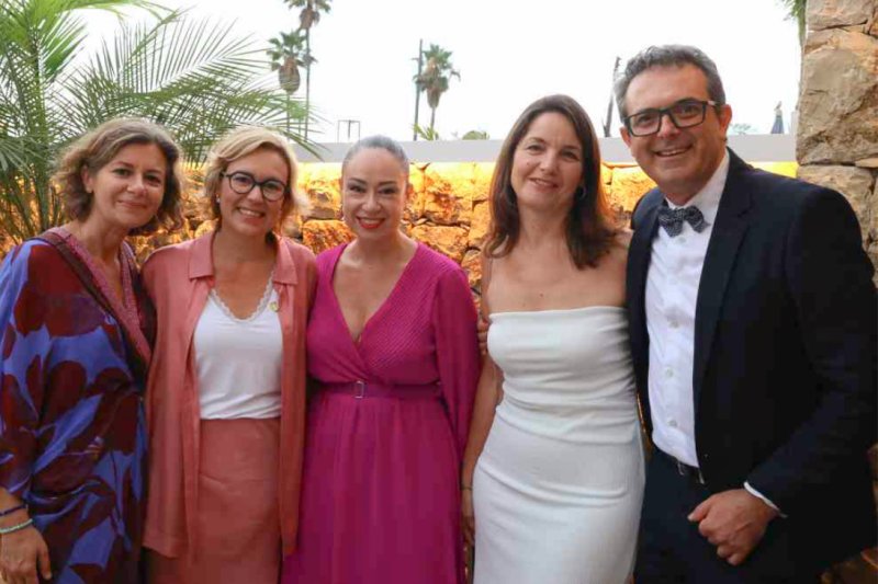 GALERÍA de FOTOS de la GALA del club ROTARY XÀBIA, con los reconocimientos y condecoraciones GALERÍA de FOTOS de la GALA del club ROTARY XÀBIA, con los reconocimientos y condecoraciones