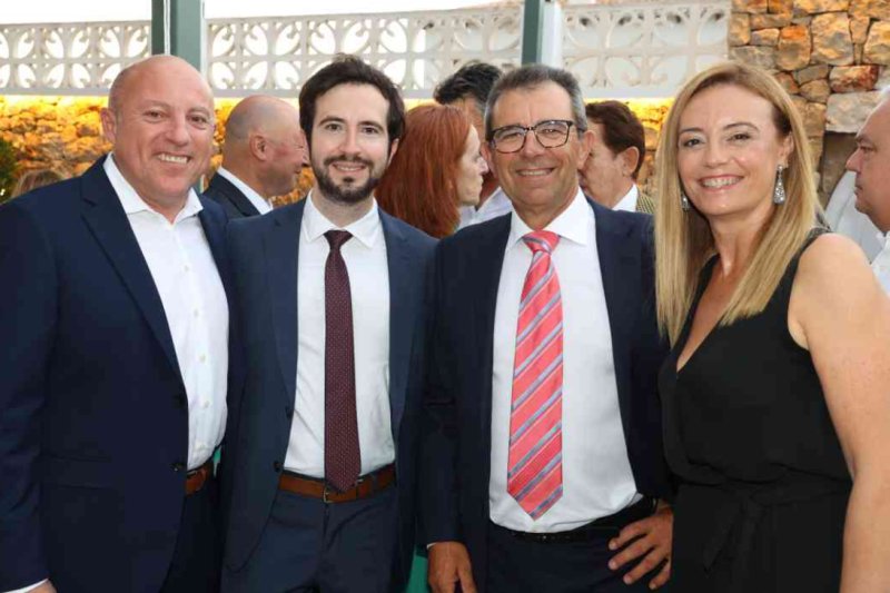 GALERÍA de FOTOS de la GALA del club ROTARY XÀBIA, con los reconocimientos y condecoraciones GALERÍA de FOTOS de la GALA del club ROTARY XÀBIA, con los reconocimientos y condecoraciones