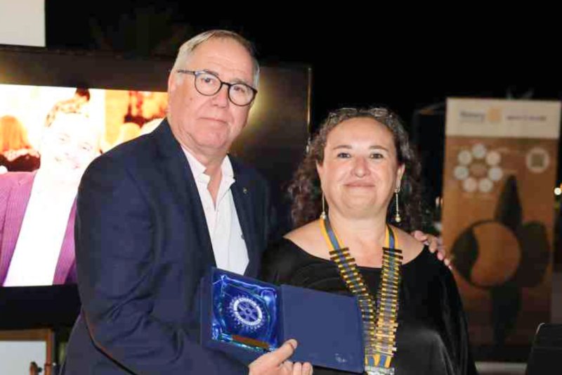 GALERIA de FOTOS del entrañable 40 ANIVERSARIO del ROTARY CLUB DÉNIA GALERIA de FOTOS del entrañable 40 ANIVERSARIO del ROTARY CLUB DÉNIA