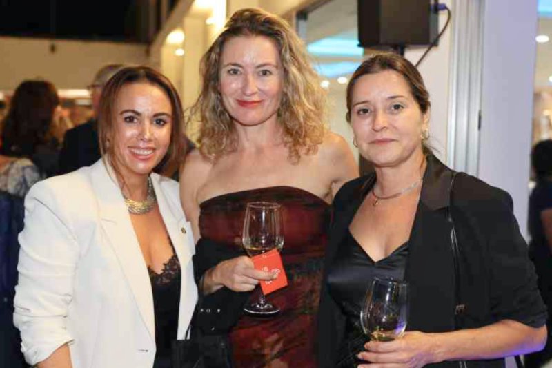 GALERIA de FOTOS del entrañable 40 ANIVERSARIO del ROTARY CLUB DÉNIA GALERIA de FOTOS del entrañable 40 ANIVERSARIO del ROTARY CLUB DÉNIA