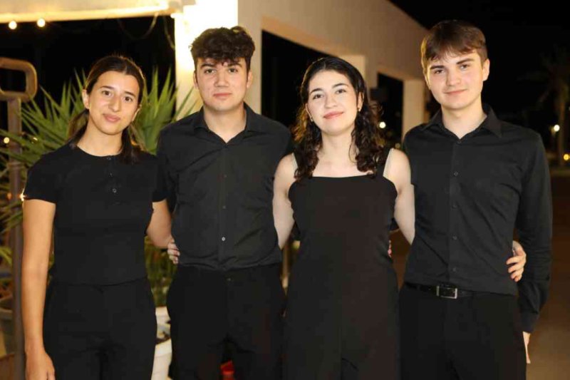 GALERIA de FOTOS del entrañable 40 ANIVERSARIO del ROTARY CLUB DÉNIA GALERIA de FOTOS del entrañable 40 ANIVERSARIO del ROTARY CLUB DÉNIA