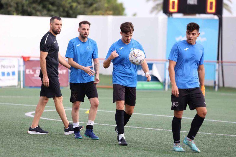 Segunda FFCV: El nuevo Teulada de Cabe se marca como objetivo evitar el sufrimiento por la permanencia Segunda FFCV: El nuevo Teulada de Cabe se marca como objetivo evitar el sufrimiento por la permanencia