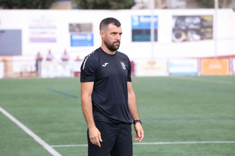 Segunda FFCV: El nuevo Teulada de Cabe se marca como objetivo evitar el sufrimiento por la permanencia Segunda FFCV: El nuevo Teulada de Cabe se marca como objetivo evitar el sufrimiento por la permanencia