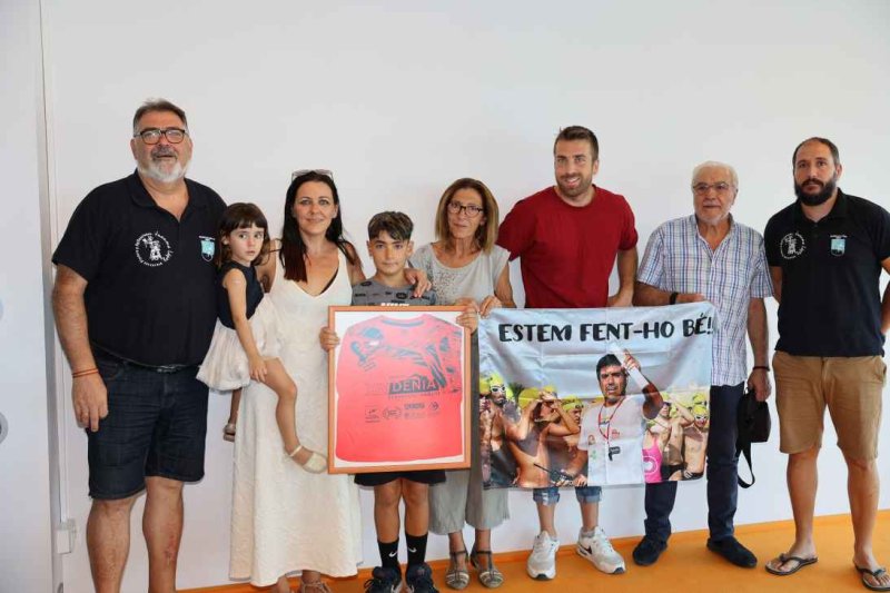 La Travesía a Nado de Sant Roc de Dénia estará dedicada a Carlos Morelló La Travesía a Nado de Sant Roc de Dénia estará dedicada a Carlos Morelló