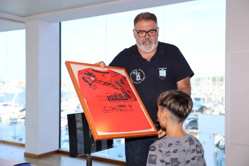 La Travesía a Nado de Sant Roc de Dénia estará dedicada a Carlos Morelló La Travesía a Nado de Sant Roc de Dénia estará dedicada a Carlos Morelló