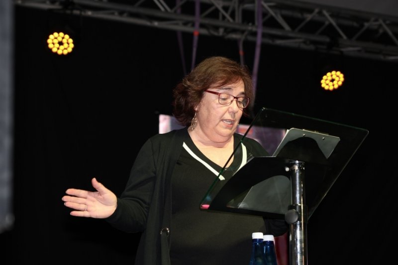 GALERIA DE FOTOS: Un entranyable recorregut per la indumentària dels 75 anys de Fogueres de Xàbia amb Isabel Martí  GALERIA DE FOTOS: Un entranyable recorregut per la indumentària dels 75 anys de Fogueres de Xàbia amb Isabel Martí