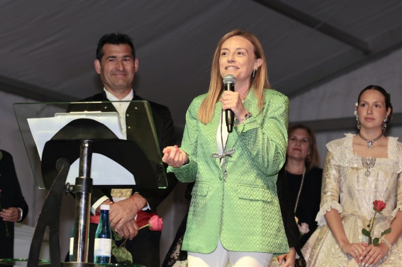 GALERIA DE FOTOS: Un entranyable recorregut per la indumentària dels 75 anys de Fogueres de Xàbia amb Isabel Martí  GALERIA DE FOTOS: Un entranyable recorregut per la indumentària dels 75 anys de Fogueres de Xàbia amb Isabel Martí