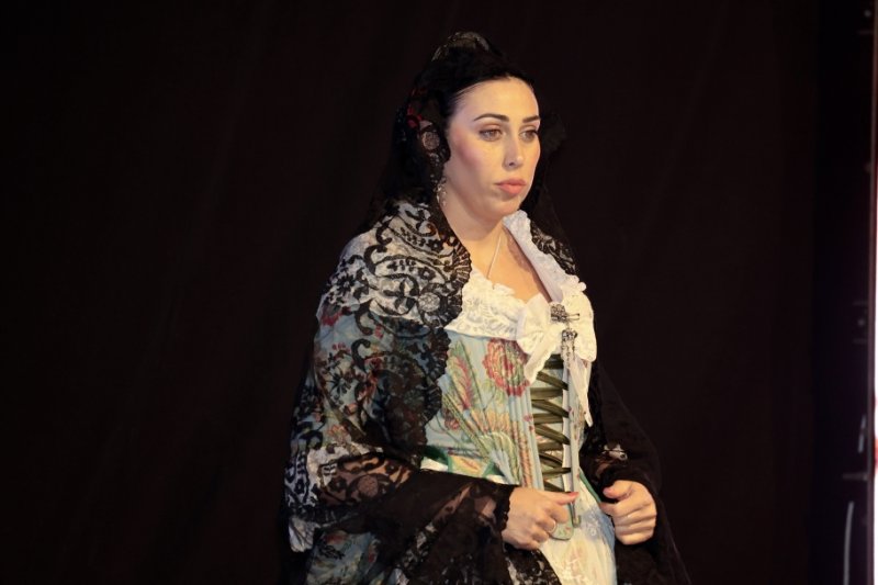 GALERIA DE FOTOS: Un entranyable recorregut per la indumentària dels 75 anys de Fogueres de Xàbia amb Isabel Martí  GALERIA DE FOTOS: Un entranyable recorregut per la indumentària dels 75 anys de Fogueres de Xàbia amb Isabel Martí