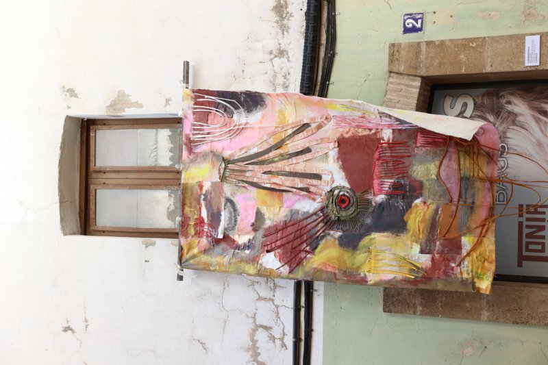 Art al Vent ja llueix els més de mig centenar de cobertors al Carrer La Bassa de Gata Art al Vent ja llueix els més de mig centenar de cobertors al Carrer La Bassa de Gata