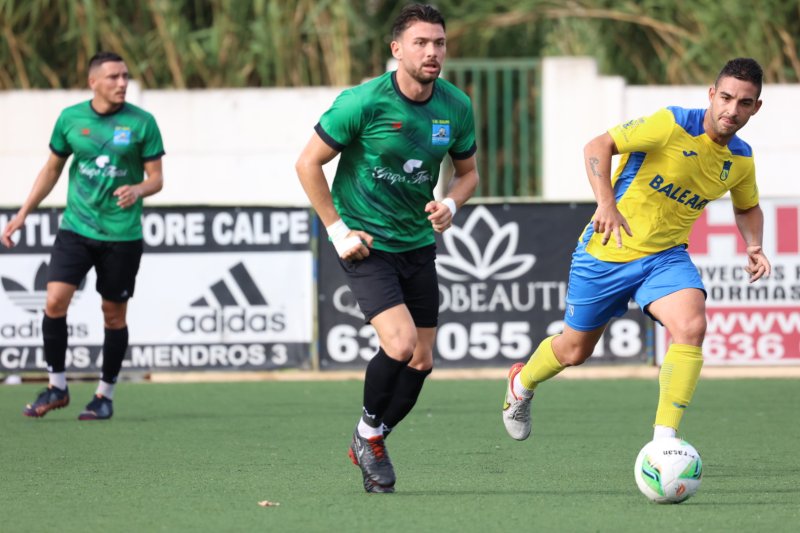 Regional Preferente: El Calpe se lleva los tres puntos ante el Dénia en un intenso derbi (1-0) Regional Preferente: El Calpe se lleva los tres puntos ante el Dénia en un intenso derbi (1-0)