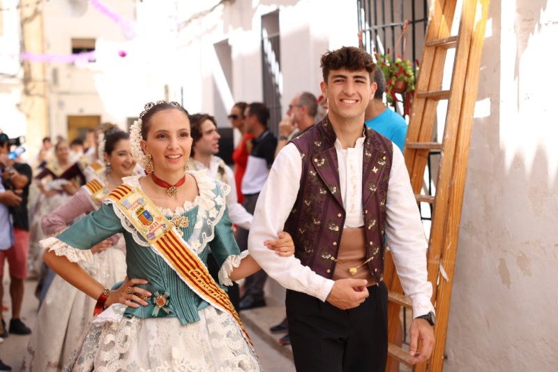 Les regines de Xàbia s’auto “indulten” de la foguera central Les regines de Xàbia s’auto “indulten” de la foguera central