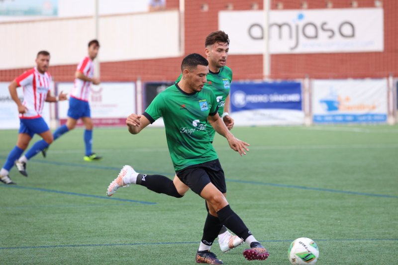 Regional Preferente: Jávea-Calpe empatan sin goles, y el Dénia cae en L’Olleria por la mínima (1-0) Regional Preferente: Jávea-Calpe empatan sin goles, y el Dénia cae en L’Olleria por la mínima (1-0)