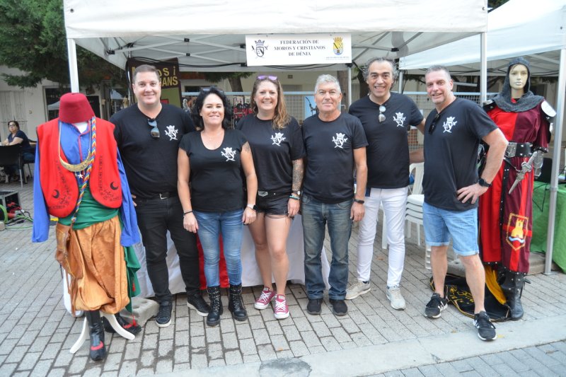 Fira d'Associacions de Dénia: Todos quieren ayudar a la sociedad  Fira d'Associacions de Dénia: Todos quieren ayudar a la sociedad