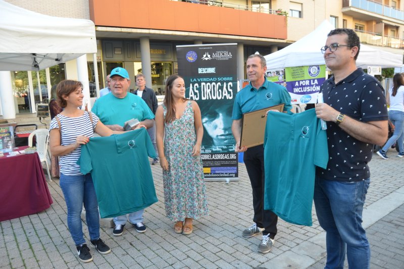 Fira d'Associacions de Dénia: Todos quieren ayudar a la sociedad  Fira d'Associacions de Dénia: Todos quieren ayudar a la sociedad