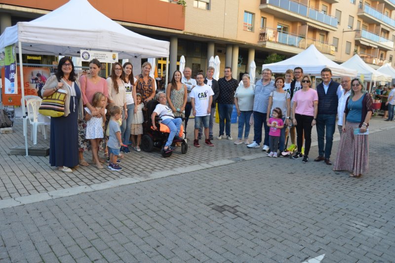 Fira d'Associacions de Dénia: Todos quieren ayudar a la sociedad  Fira d'Associacions de Dénia: Todos quieren ayudar a la sociedad