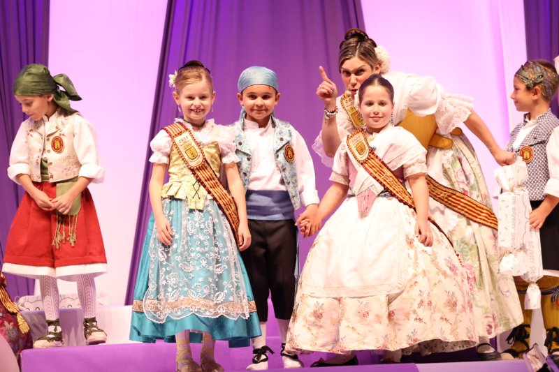 Les Festes de Pedreguer es presenten en una nit plena d’emocions i records Les Festes de Pedreguer es presenten en una nit plena d’emocions i records