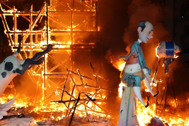 Adéu Fogueres 2022 de Xàbia Adéu Fogueres 2022 de Xàbia