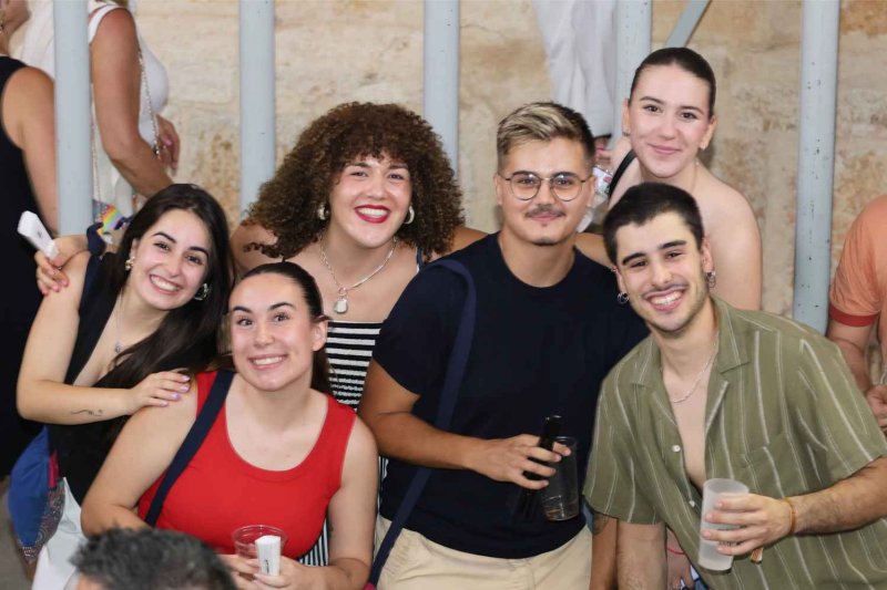 GALERIA de FOTOS de la NIT del PREGÓ de les FESTES de JULIOL de PEDREGUER GALERIA de FOTOS de la NIT del PREGÓ de les FESTES de JULIOL de PEDREGUER