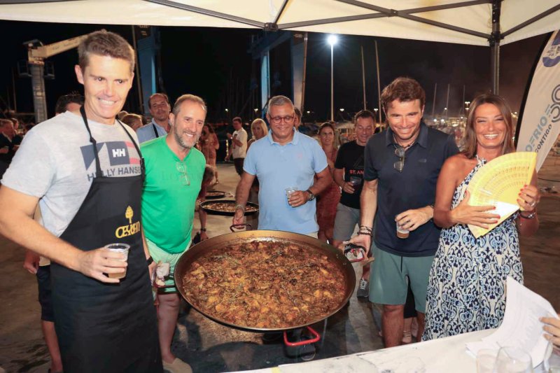 GALERIA de FOTOS de otra inolvidable NOCHE de PAELLAS en el CLUB NÁUTICO JÁVEA GALERIA de FOTOS de otra inolvidable NOCHE de PAELLAS en el CLUB NÁUTICO JÁVEA