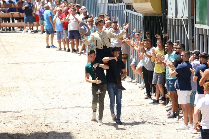 Pedreguer, catedral dels bous al carrer i bressol de toreros i retalladors  Pedreguer, catedral dels bous al carrer i bressol de toreros i retalladors