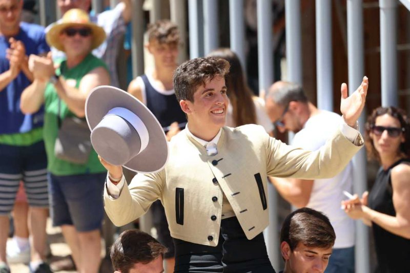 Pedreguer, catedral dels bous al carrer i bressol de toreros i retalladors  Pedreguer, catedral dels bous al carrer i bressol de toreros i retalladors