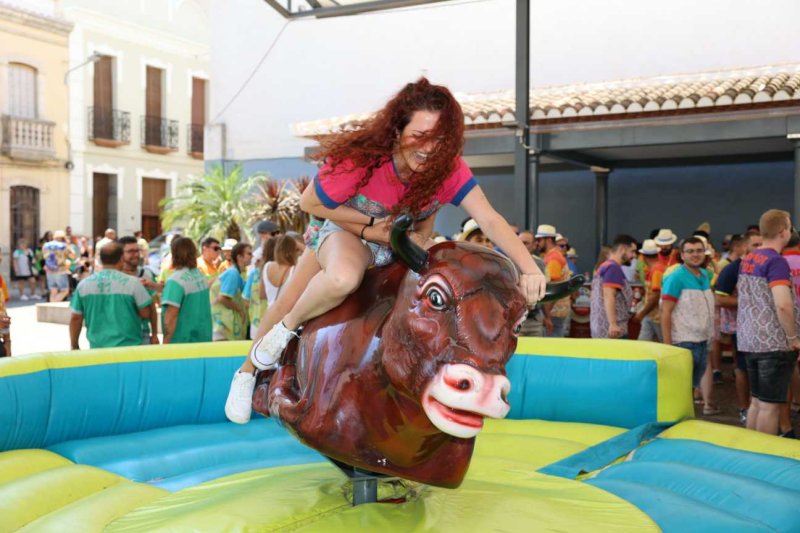 Gran festa de les Quintades a Pedreguer Gran festa de les Quintades a Pedreguer