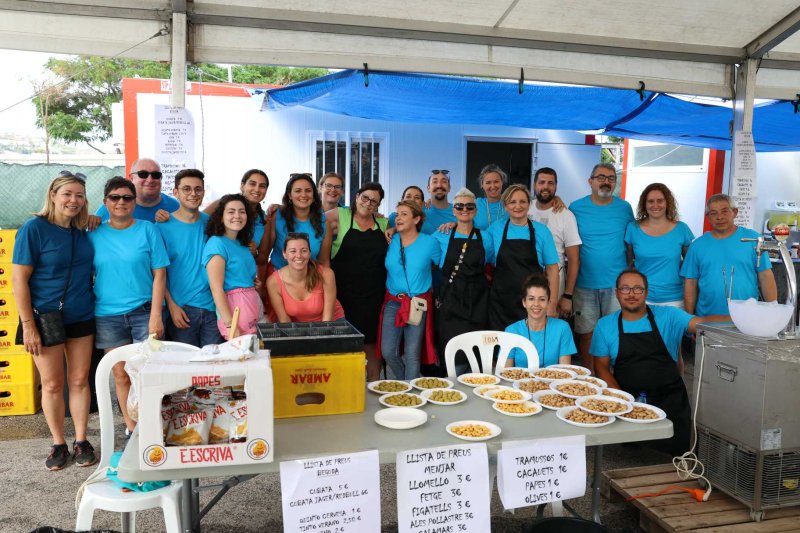 Els bous al carrer i el baret de Fogueres de Xàbia retornen amb molta força Els bous al carrer i el baret de Fogueres de Xàbia retornen amb molta força