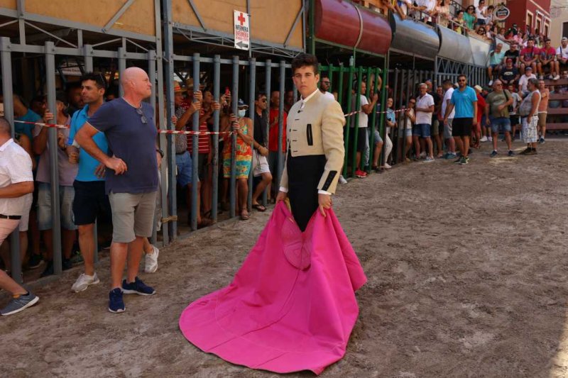 Pedreguer, catedral dels bous al carrer i bressol de toreros i retalladors  Pedreguer, catedral dels bous al carrer i bressol de toreros i retalladors