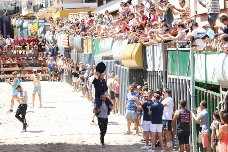 Pedreguer, catedral dels bous al carrer i bressol de toreros i retalladors  Pedreguer, catedral dels bous al carrer i bressol de toreros i retalladors