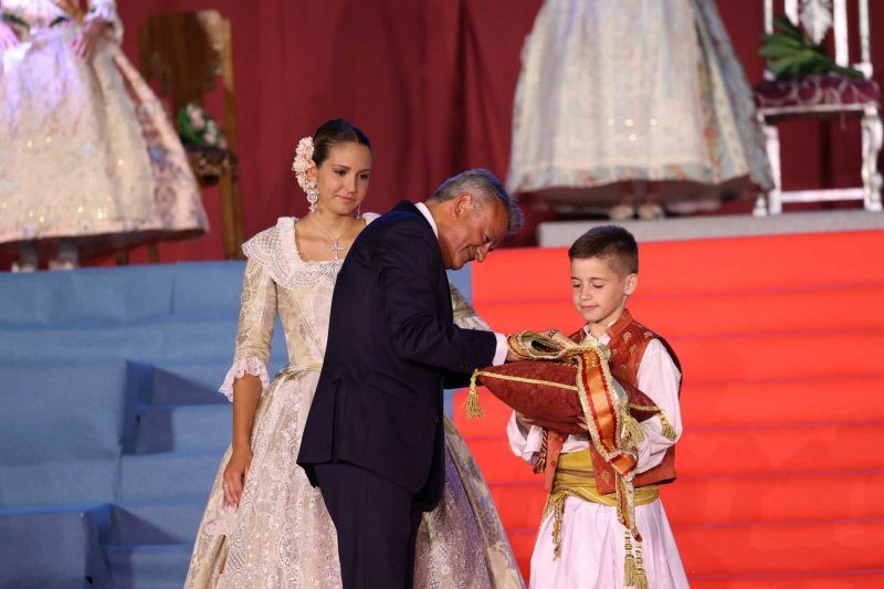 Xàbia proclama Nara Rodríguez regina de Fogueres 2021 Xàbia proclama Nara Rodríguez regina de Fogueres 2021