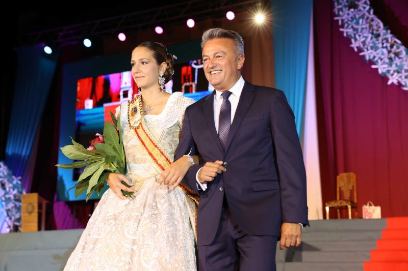 Xàbia proclama Nara Rodríguez regina de Fogueres 2021 Xàbia proclama Nara Rodríguez regina de Fogueres 2021