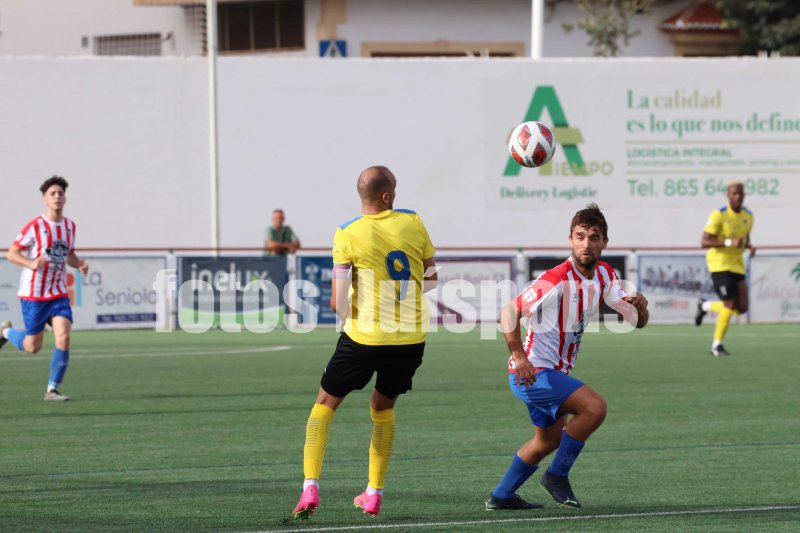 Lliga Comunitat: El Dénia resuelve el derbi contra el Jávea con dos goles en la primera parte Lliga Comunitat: El Dénia resuelve el derbi contra el Jávea con dos goles en la primera parte