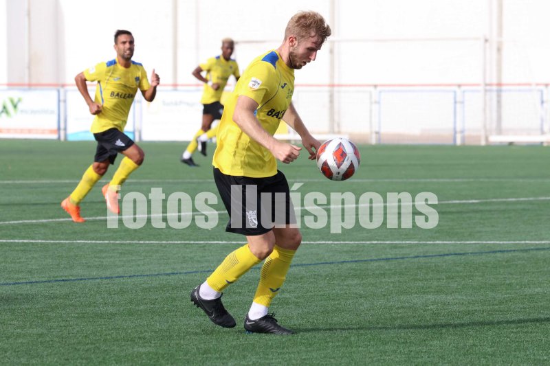 Lliga Comunitat: El Dénia resuelve el derbi contra el Jávea con dos goles en la primera parte Lliga Comunitat: El Dénia resuelve el derbi contra el Jávea con dos goles en la primera parte