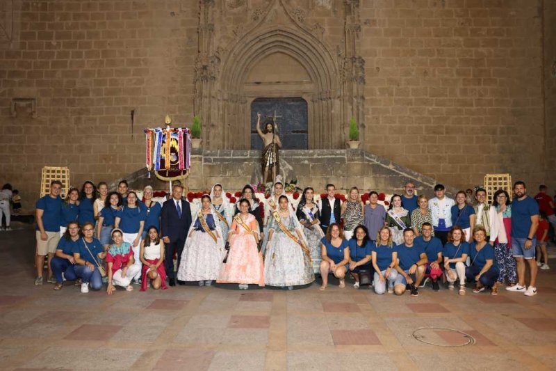 Segon dia de l’ofrena a Sant Joan a Xàbia: torn per a la Retornà 2022, quintes d’aniversaris i penyes Segon dia de l’ofrena a Sant Joan a Xàbia: torn per a la Retornà 2022, quintes d’aniversaris i penyes