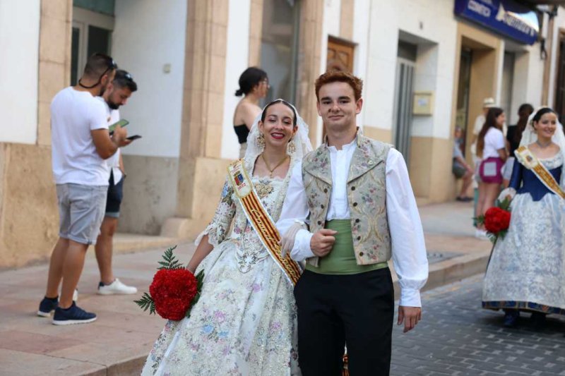 Segon dia de l’ofrena a Sant Joan a Xàbia: torn per a la Retornà 2022, quintes d’aniversaris i penyes Segon dia de l’ofrena a Sant Joan a Xàbia: torn per a la Retornà 2022, quintes d’aniversaris i penyes