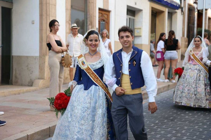 Segon dia de l’ofrena a Sant Joan a Xàbia: torn per a la Retornà 2022, quintes d’aniversaris i penyes Segon dia de l’ofrena a Sant Joan a Xàbia: torn per a la Retornà 2022, quintes d’aniversaris i penyes