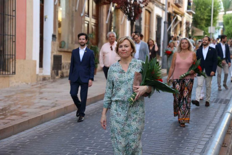 Segon dia de l’ofrena a Sant Joan a Xàbia: torn per a la Retornà 2022, quintes d’aniversaris i penyes Segon dia de l’ofrena a Sant Joan a Xàbia: torn per a la Retornà 2022, quintes d’aniversaris i penyes