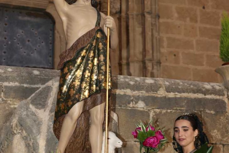 Segon dia de l’ofrena a Sant Joan a Xàbia: torn per a la Retornà 2022, quintes d’aniversaris i penyes Segon dia de l’ofrena a Sant Joan a Xàbia: torn per a la Retornà 2022, quintes d’aniversaris i penyes