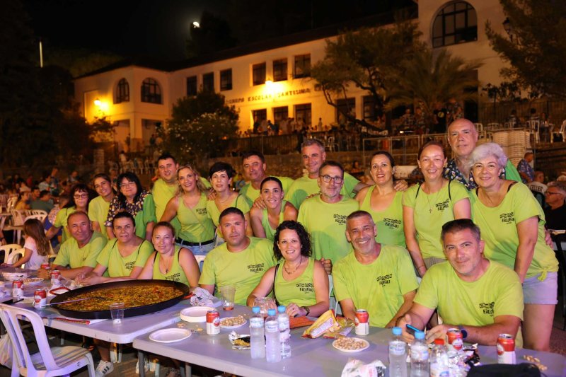 GALERIA DE FOTOS de la festa de les paelles de Gata  GALERIA DE FOTOS de la festa de les paelles de Gata