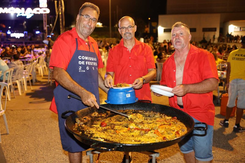 GALERIA DE FOTOS de la festa de les paelles de Gata  GALERIA DE FOTOS de la festa de les paelles de Gata