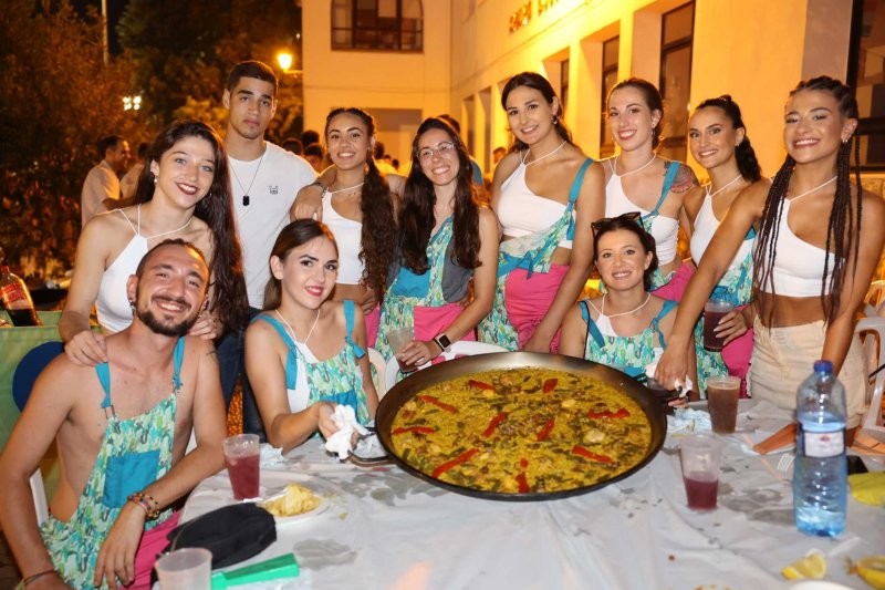 GALERIA DE FOTOS de la festa de les paelles de Gata  GALERIA DE FOTOS de la festa de les paelles de Gata