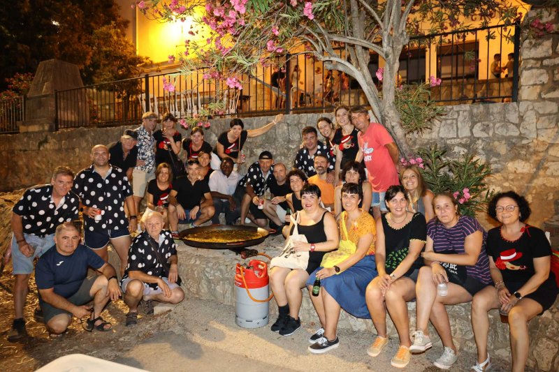 GALERIA DE FOTOS de la festa de les paelles de Gata  GALERIA DE FOTOS de la festa de les paelles de Gata