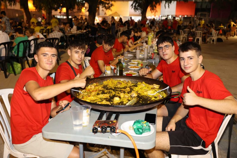 GALERIA DE FOTOS de la festa de les paelles de Gata  GALERIA DE FOTOS de la festa de les paelles de Gata