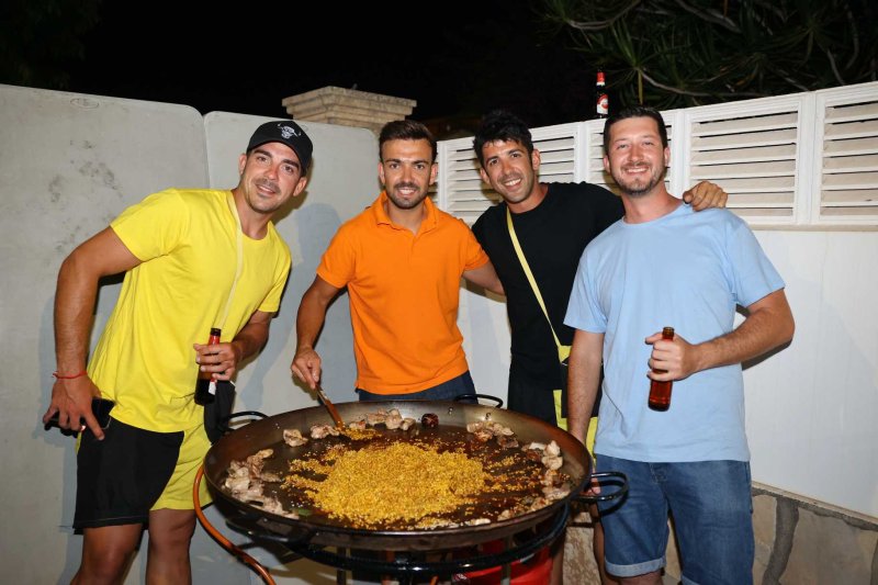 La Penya Ca l’Avi guanya el concurs de paelles de les Fogueres de Xàbia La Penya Ca l’Avi guanya el concurs de paelles de les Fogueres de Xàbia