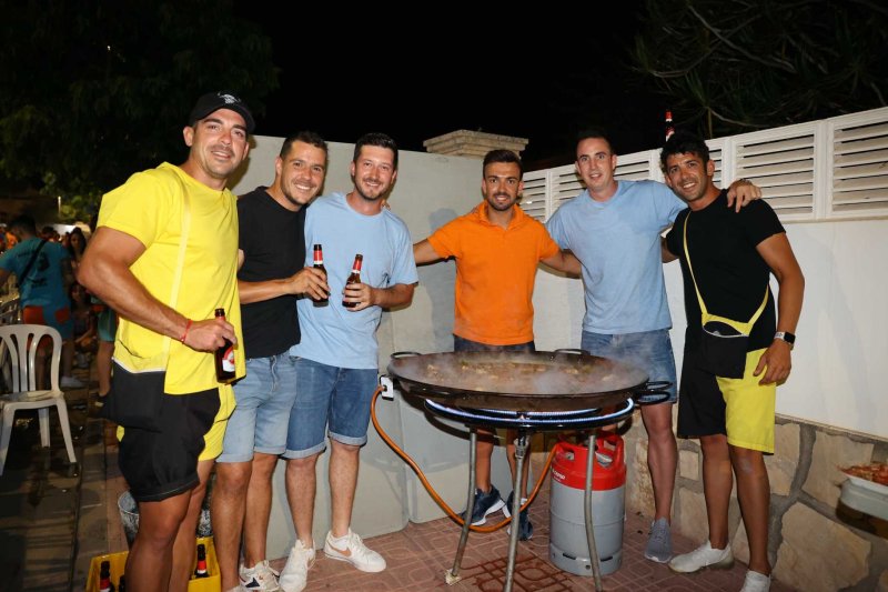 La Penya Ca l’Avi guanya el concurs de paelles de les Fogueres de Xàbia La Penya Ca l’Avi guanya el concurs de paelles de les Fogueres de Xàbia