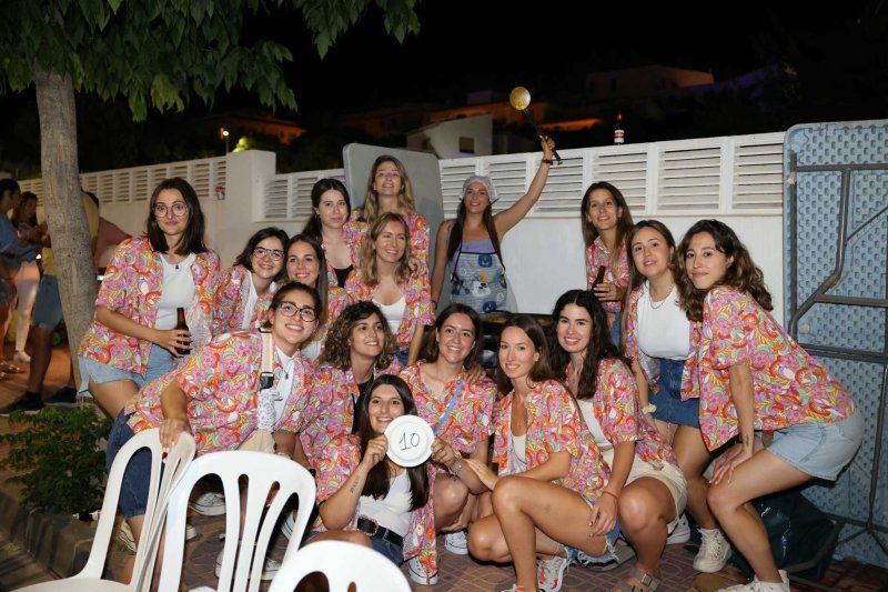 La Penya Ca l’Avi guanya el concurs de paelles de les Fogueres de Xàbia La Penya Ca l’Avi guanya el concurs de paelles de les Fogueres de Xàbia